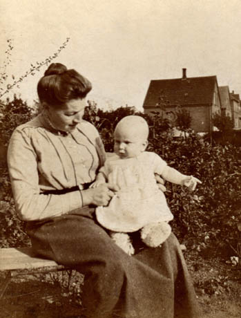 Sørine og Børge Thomsen, ca. 1915